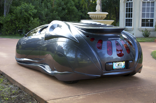 Illustration for article titled Ebay Find: For $100k, What the Hell is This?